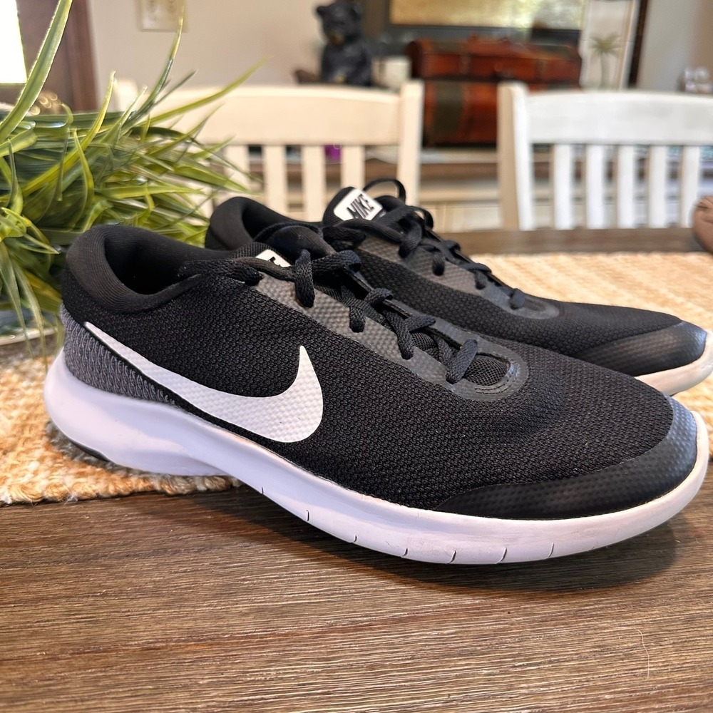 Nike Flex Experience RN 7 Running Shoes Black White Sneakers 908985 Mens 8.5